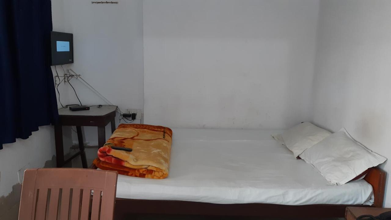 Hotel Yuvraj Patna  Værelse billede